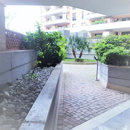 Domus Fiera Di Roma Village