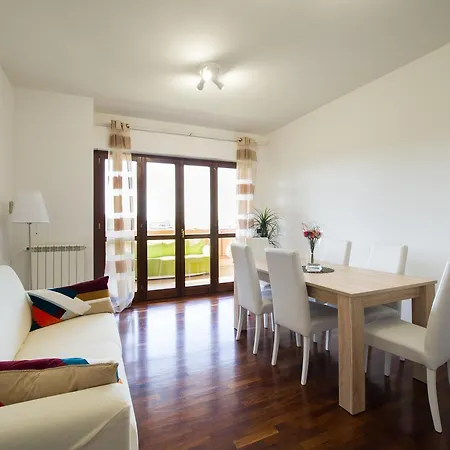 Domus Fiera Di Roma Village * פיומיצ'ינו