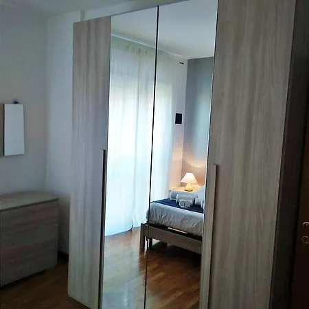 Domus Fiera Di Roma Village