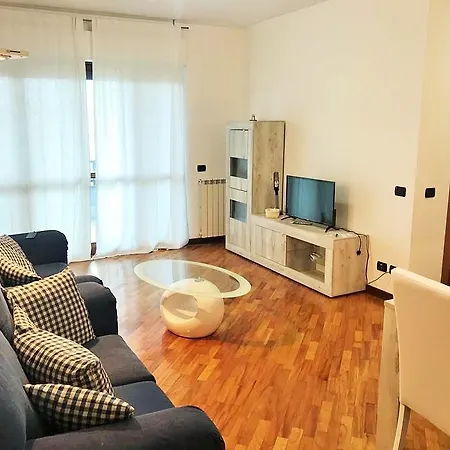 Domus Fiera Di Roma Village * פיומיצ'ינו