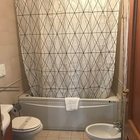 Domus Fiera Di Roma Village