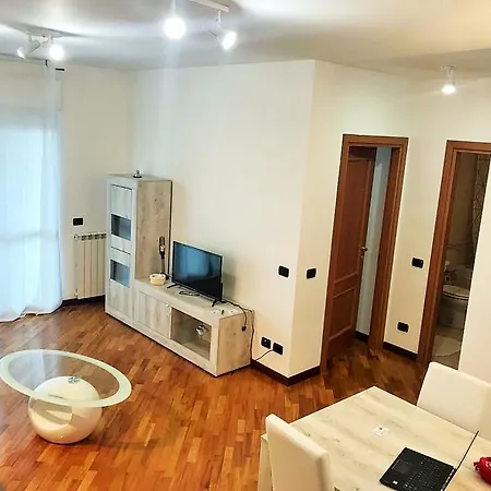 דירה Domus Fiera Di Roma Village *