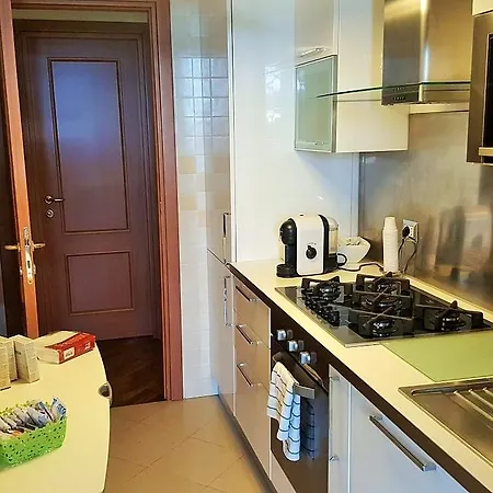Domus Fiera Di Roma Village דירה פיומיצ'ינו